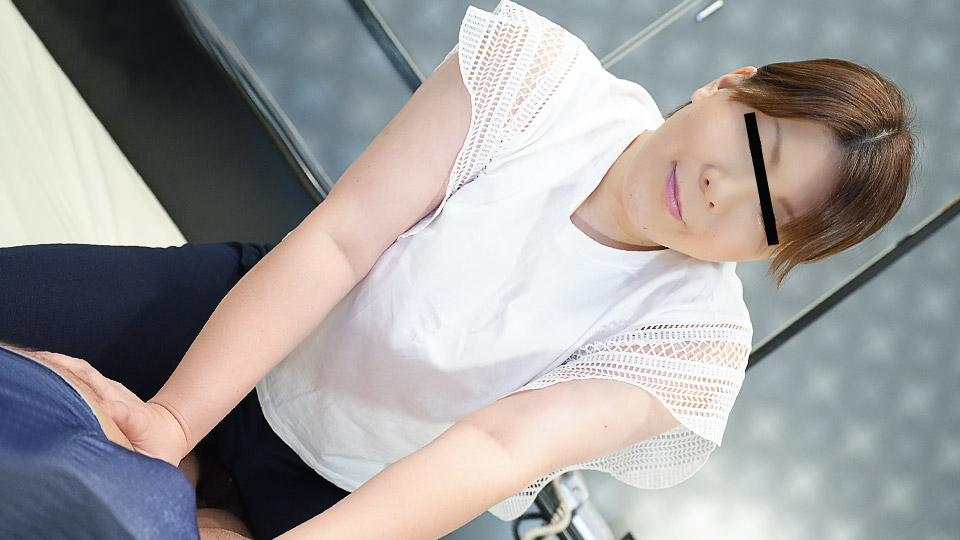 Pacopacomama 041123_828 Called the massage therapist to my hotel room, she's plump and perfect!